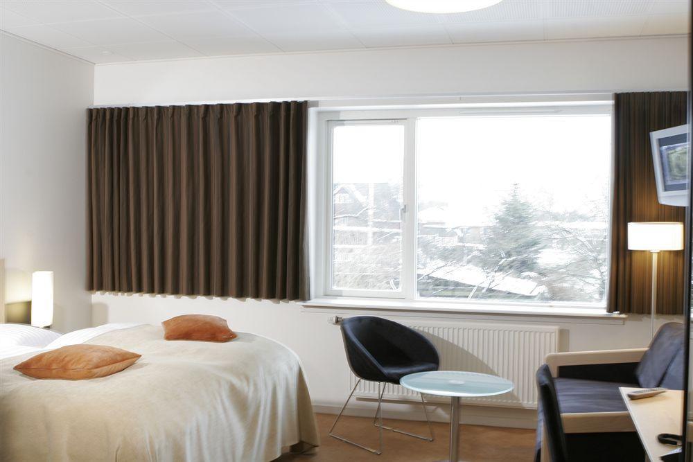 Hotel Jernbanegade Kibæk 外观 照片