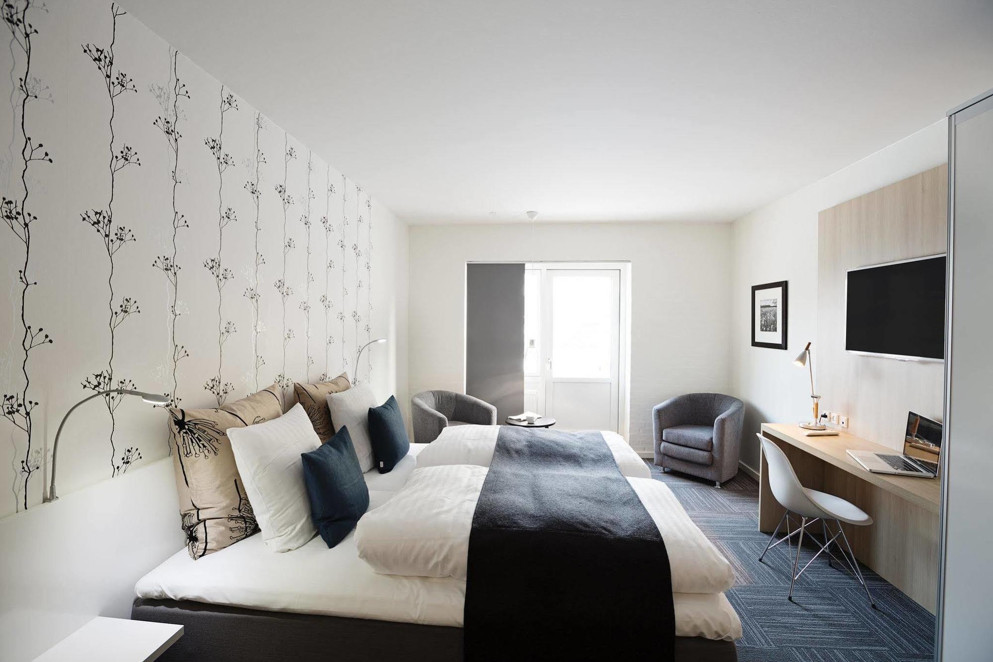 Hotel Jernbanegade Kibæk 外观 照片