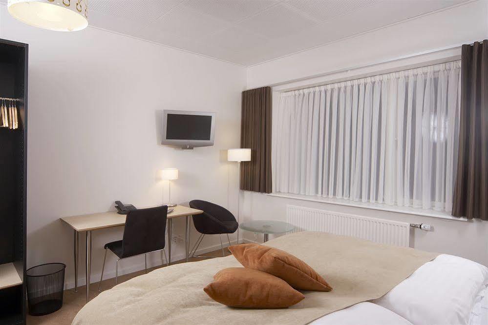 Hotel Jernbanegade Kibæk 外观 照片